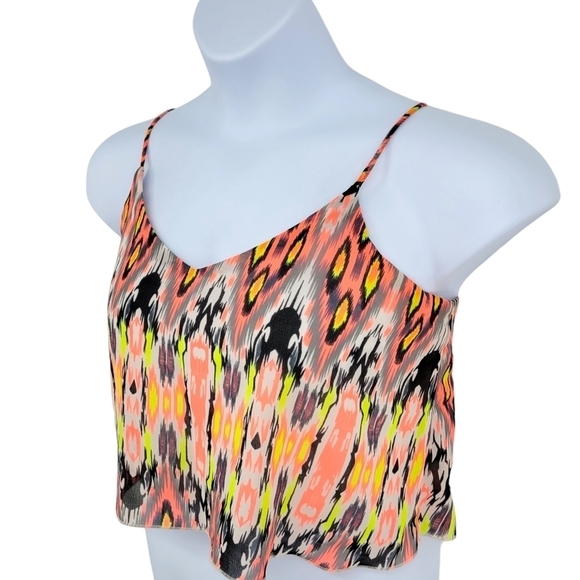 Live 4 Truth Abstract Tribal Print Crop Top Size L - Picture 1 of 8